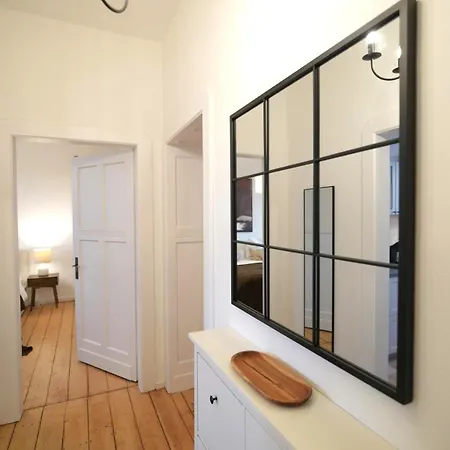 Duesseldorf Airport Messe - Schicke Jugendstil-wohnung In Duisburg-grossenbaum アパート *