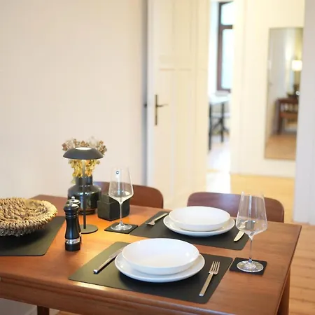 Duesseldorf Airport Messe - Schicke Jugendstil-wohnung In Duisburg-grossenbaum * 杜伊斯堡