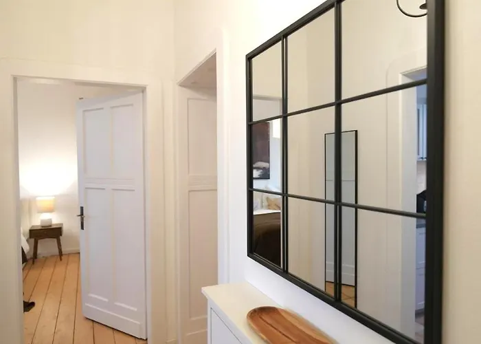 Duesseldorf Airport Messe - Schicke Jugendstil-wohnung In Duisburg-grossenbaum 公寓 *